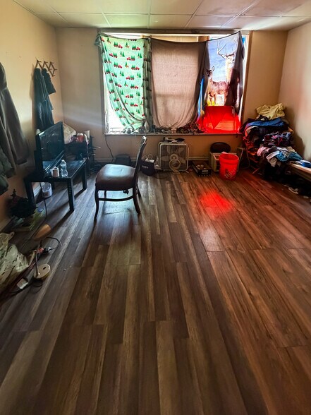More Photos Of 3935 S Kedzie Ave, Chicago Storefront Retail Residential For Sale
