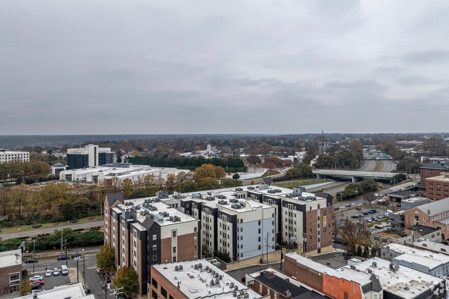 More Photos Of 8 1/2 E Canal St, Richmond Apartments For Sale