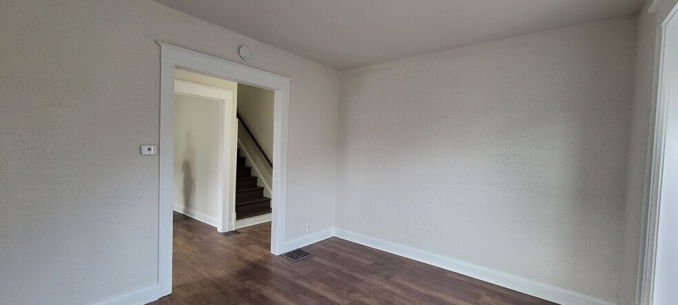 More Photos Of 120-128 Lenox St, Rochester Apartments For Sale