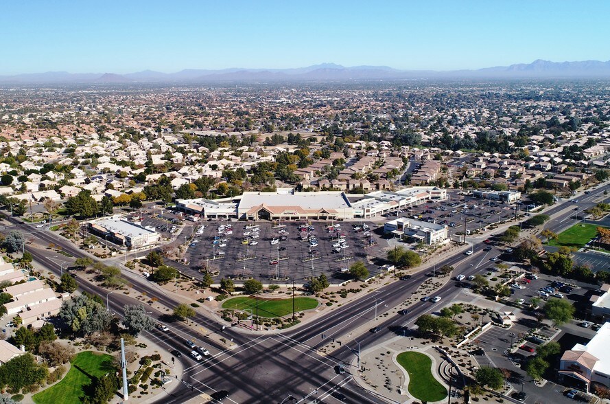 Primary Photo Of 1050-1070 E Ray Rd, Chandler General Retail For Sale