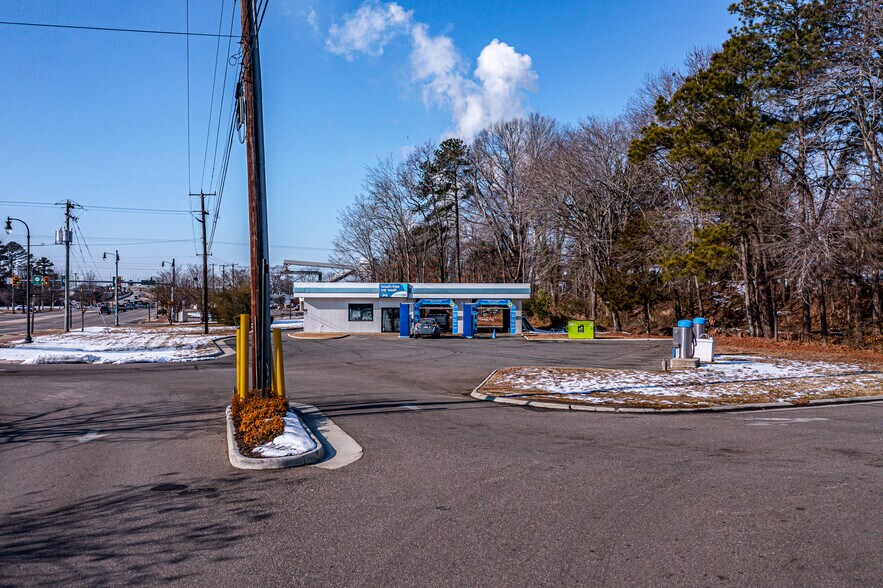 More Photos Of 516 14th st, West Point Carwash For Sale