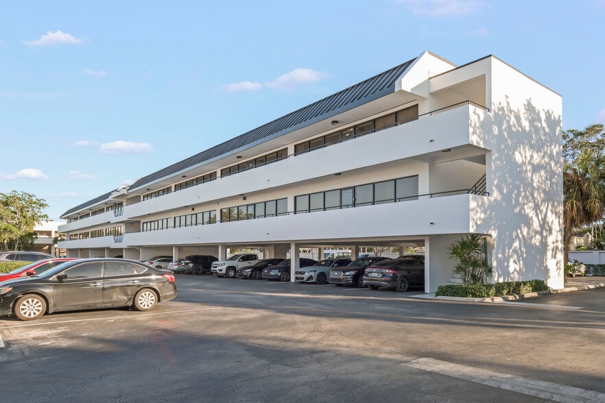 More Photos Of 500 NE Spanish River Blvd, Boca Raton Unknown For Lease