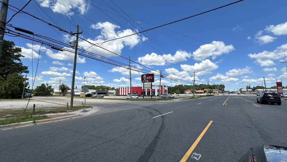 More Photos Of 715 N Norwood St, Wallace Freestanding For Lease