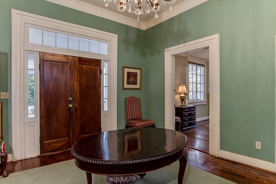 More Photos Of 2606 8th St, Tuscaloosa Office For Sale
