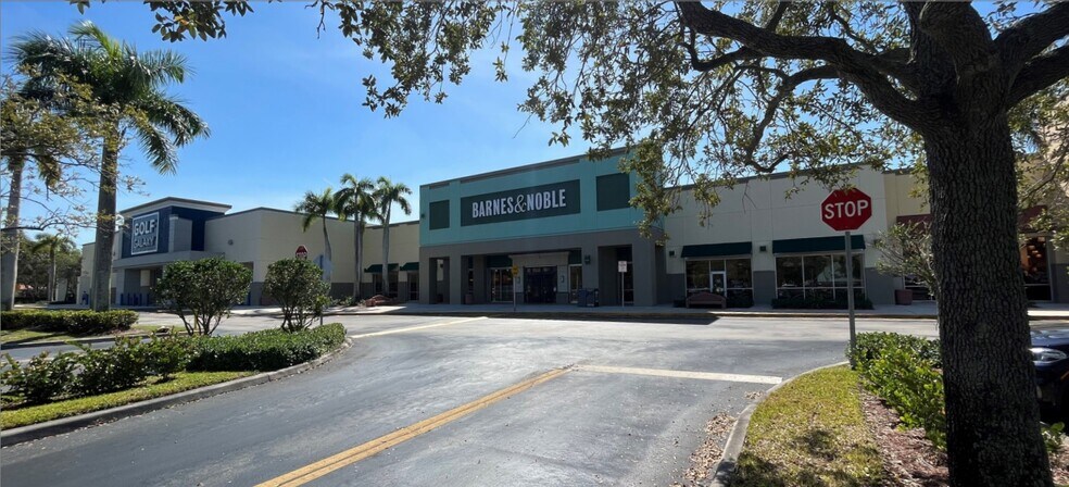 More Photos Of 11940 Pines Blvd, Pembroke Pines Unknown For Lease