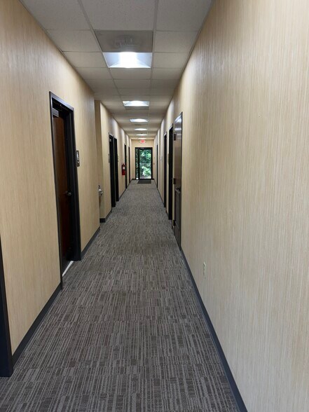 More Photos Of 4640 Valais Ct, Johns Creek Medical For Lease