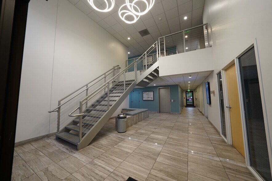 More Photos Of 6909 S Holly Cir, Centennial Office For Sale