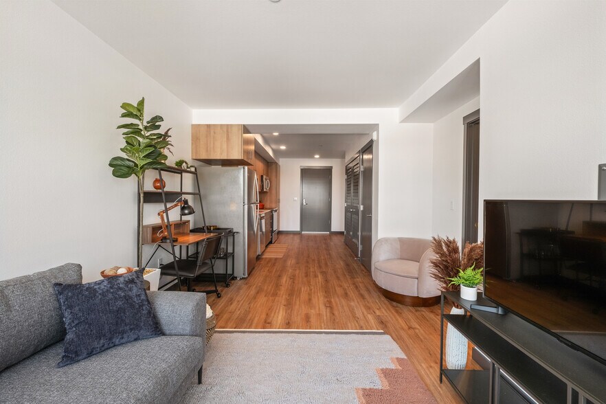 More Photos Of 1505 SW 107th St, Seattle Apartments For Lease