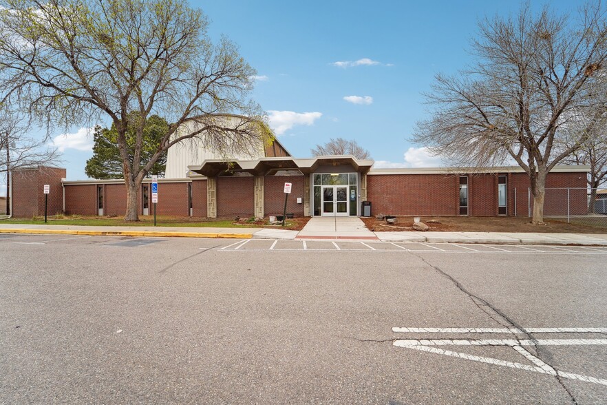 Primary Photo Of 5592 Independence St, Arvada Schools For Sale