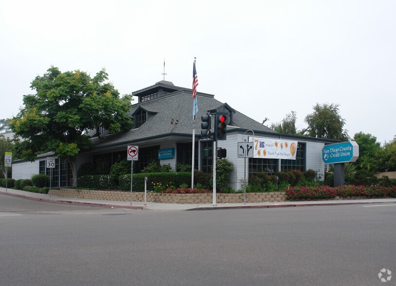 Primary Photo Of 1004 Rosecrans St, San Diego Bank For Lease