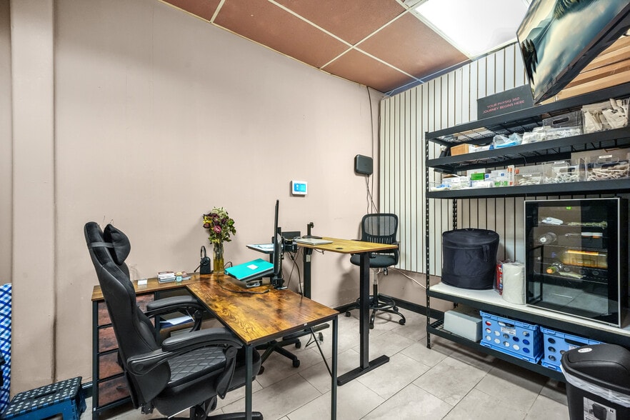 More Photos Of 295 Athens Hwy, Loganville Freestanding For Sale