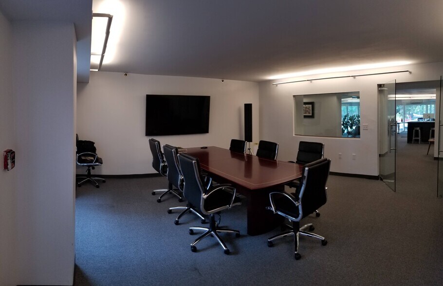 More Photos Of 10 Rogers St, Cambridge Apartments For Sale