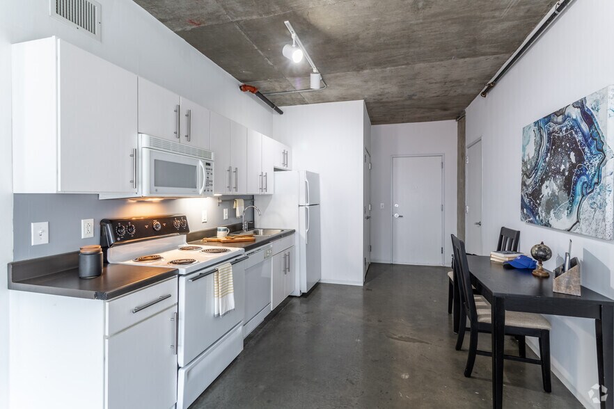 More Photos Of 3945 Chestnut St, Philadelphia Apartments For Lease