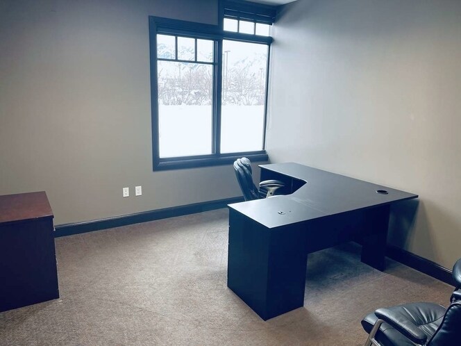 More Photos Of 623 E Fort Union Blvd, Midvale Medical For Sale