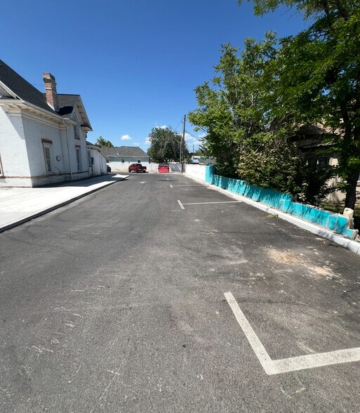 More Photos Of 111 E 300 S, Spanish Fork Convenience Store For Lease