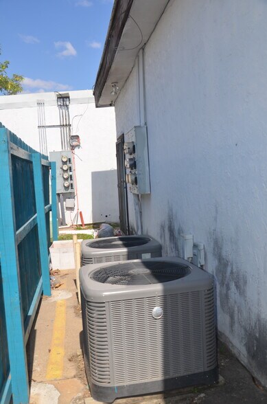 More Photos Of 315 Kings Hwy, Brownsville Storefront For Sale