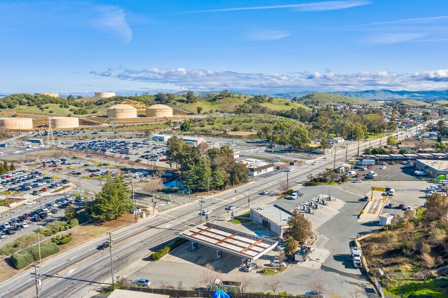 More Photos Of 3520 Pacheco Blvd, Martinez Service Station For Sale