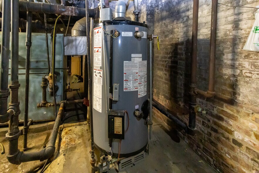 More Photos Of 7304 S Union Ave, Chicago Multifamily For Sale