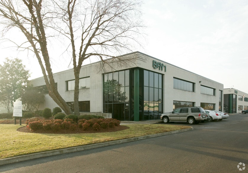 Primary Photo Of 833 Seahawk Cir, Virginia Beach Office For Lease