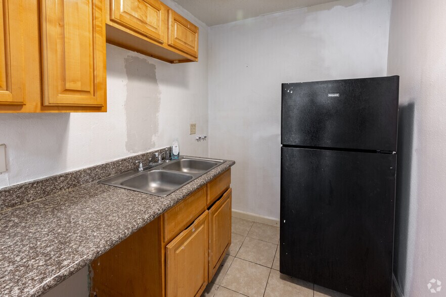 More Photos Of 1718 Boulevard De Province, Baton Rouge Apartments For Sale