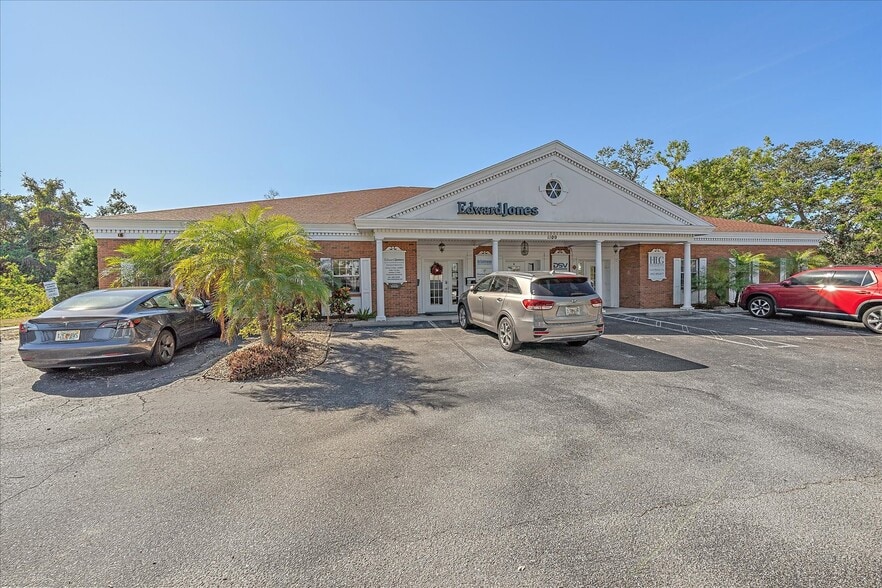 Primary Photo Of 1100 S Tamiami Trl, Venice Office For Sale