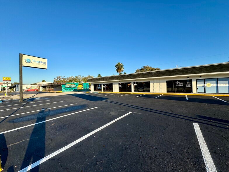 More Photos Of 4257 W Kennedy Blvd, Tampa Storefront Retail Office For Lease