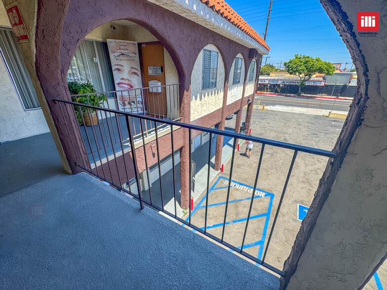 More Photos Of 11801 Inglewood Ave, Hawthorne Office For Lease