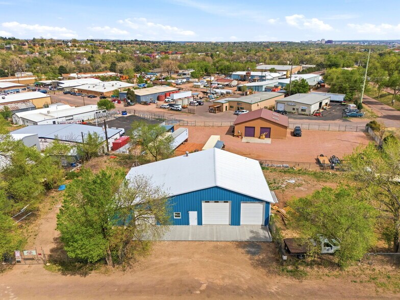 More Photos Of 627 S 31st St, Colorado Springs Light Manufacturing For Sale