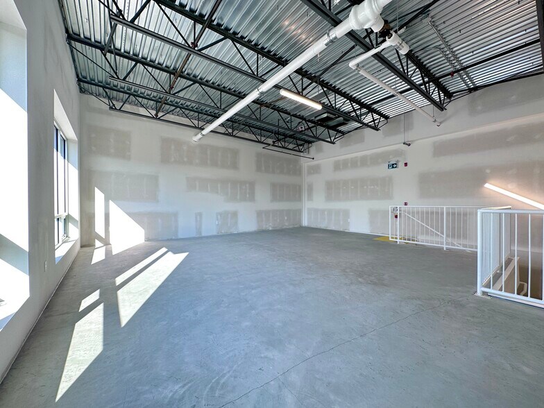 More Photos Of 951 E Kent Av N, Vancouver Warehouse For Sale