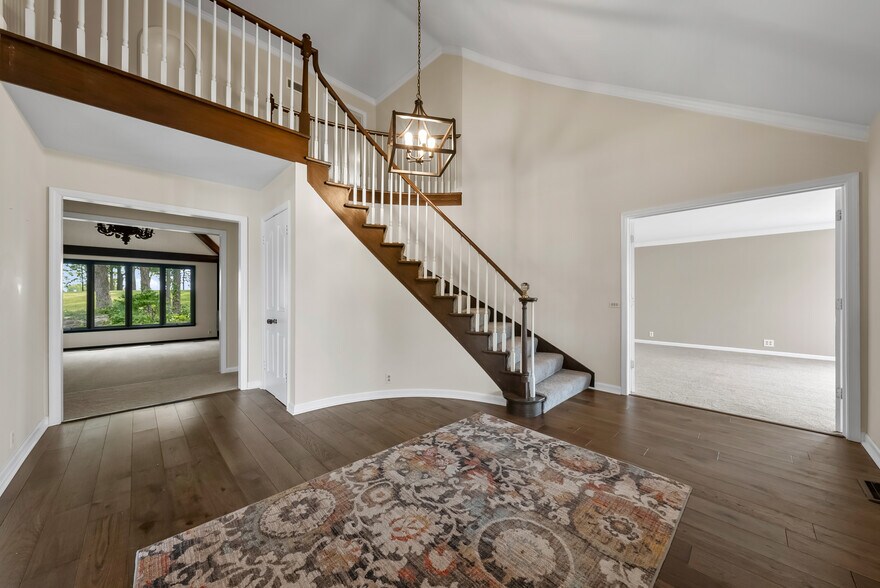 More Photos Of 1901 Moffet Rd, Saint Joseph Specialty For Sale