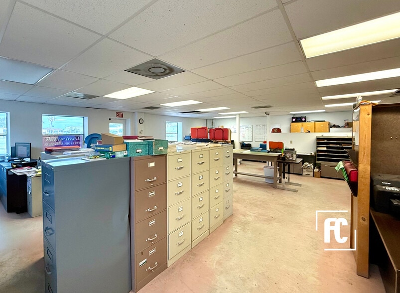 More Photos Of 200 SW 3rd Ave, Okeechobee Freestanding For Sale