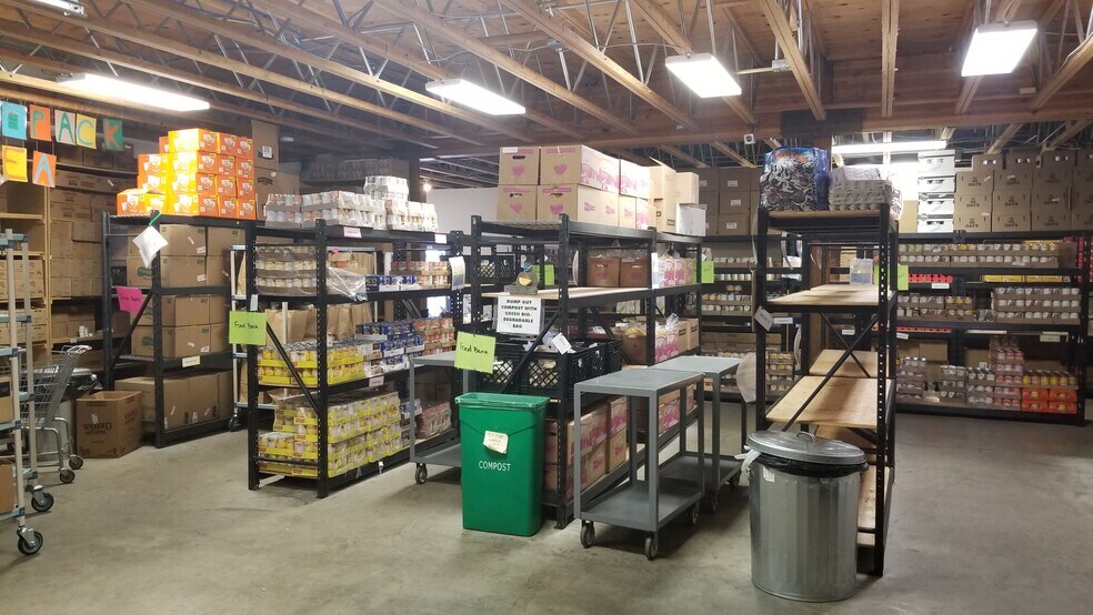 More Photos Of 121 Honeysuckle St, Bellevue Warehouse For Sale