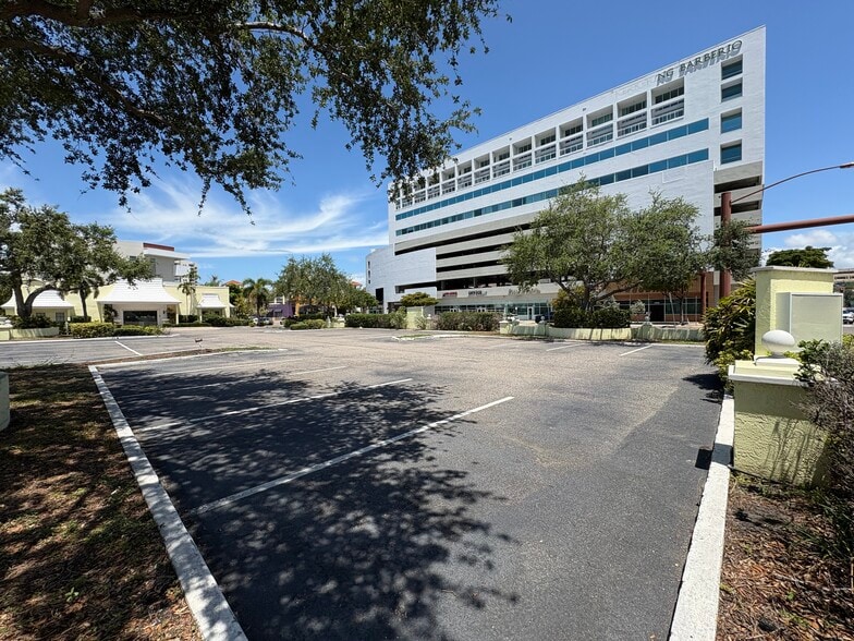 More Photos Of 100 S Washington Blvd, Sarasota Land For Sale