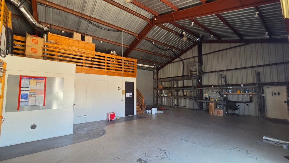 More Photos Of 107 N Tonto St, Payson Warehouse For Sale