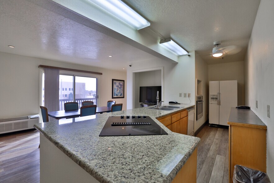 More Photos Of 4333 E Mulberry St, Fort Collins Hotel For Sale