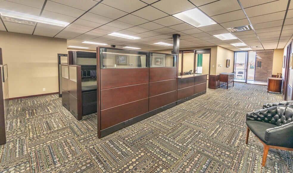More Photos Of 23 Briercroft Office Park, Lubbock Office For Lease