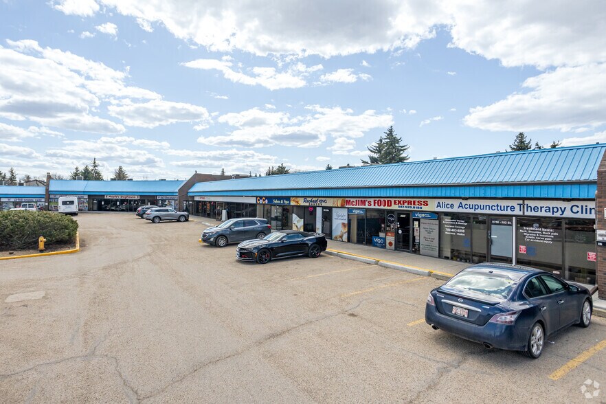 Primary Photo Of 9754 182nd St, Edmonton Supermarket For Sale