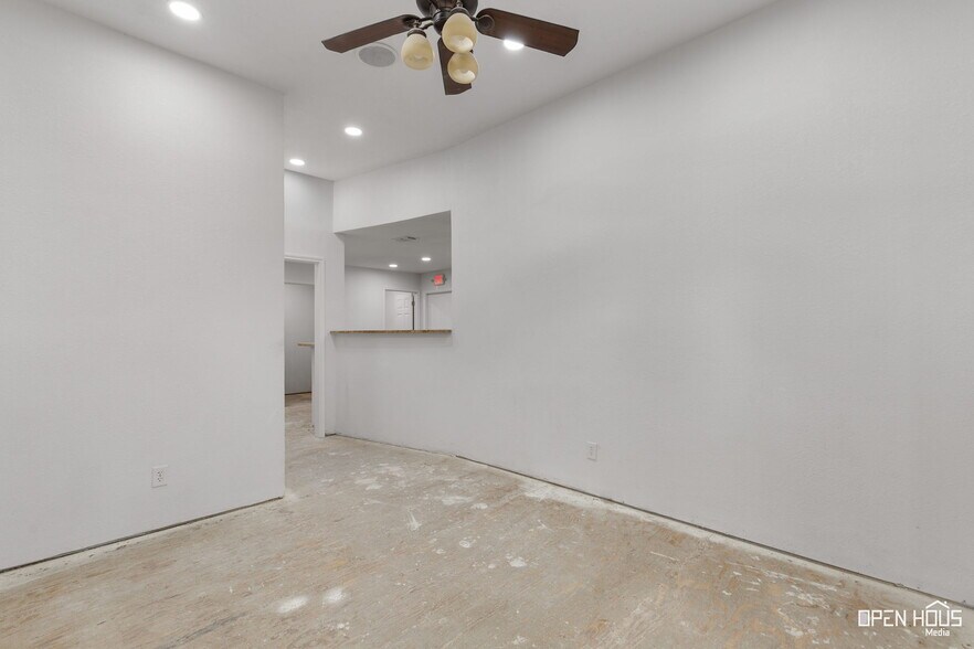 More Photos Of 1317 East St, Graham Medical For Sale