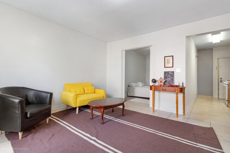 More Photos Of 1900 S Throop St, Chicago Apartments For Sale