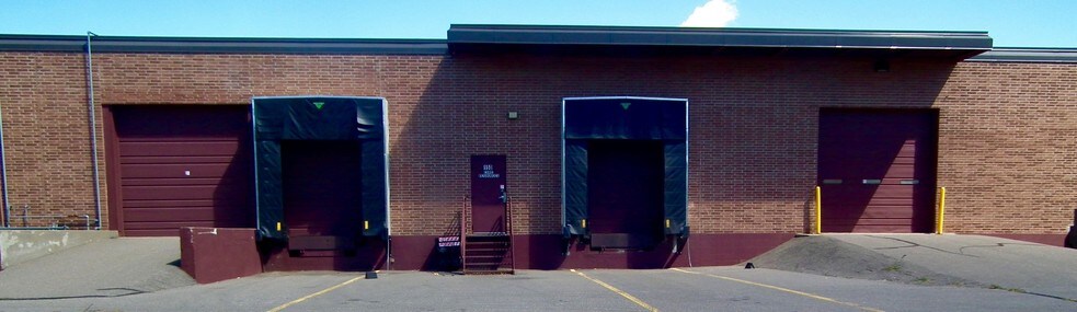 More Photos Of 130-150 Eva St, Saint Paul Industrial For Sale