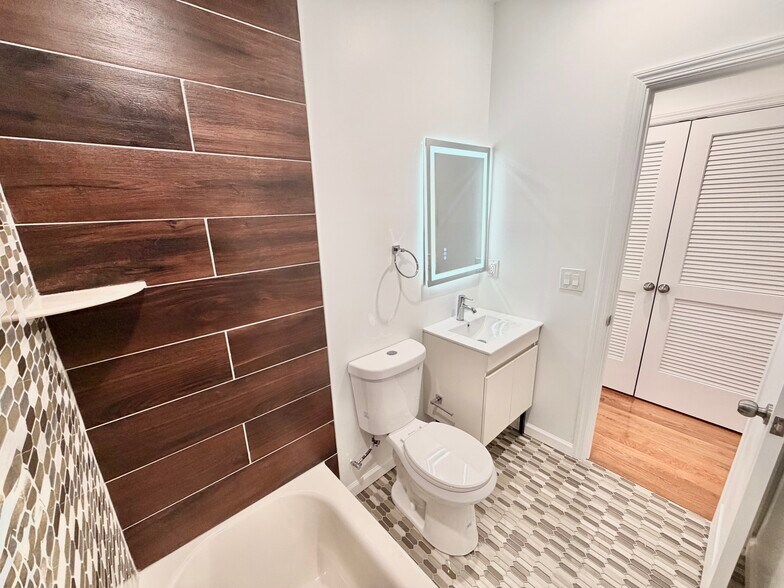 More Photos Of 5352 Cedar Ave, Philadelphia Apartments For Sale