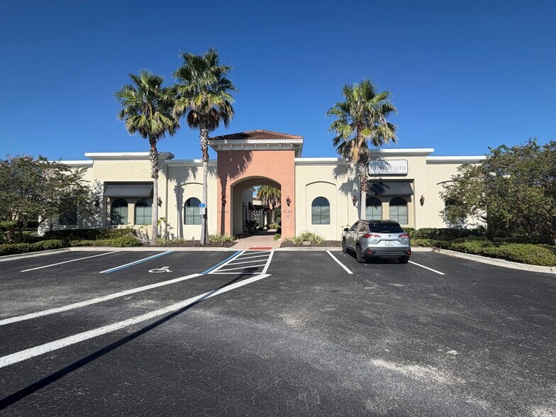More Photos Of 5460-5466 Village Dr, Rockledge Unknown For Lease