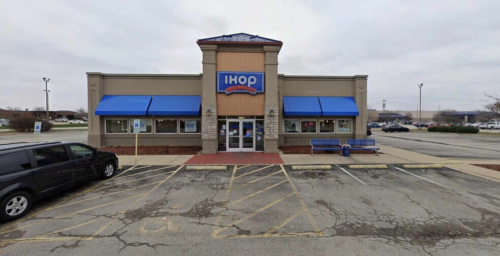 Primary Photo Of 2109 E Empire St, Bloomington General Retail For Sale