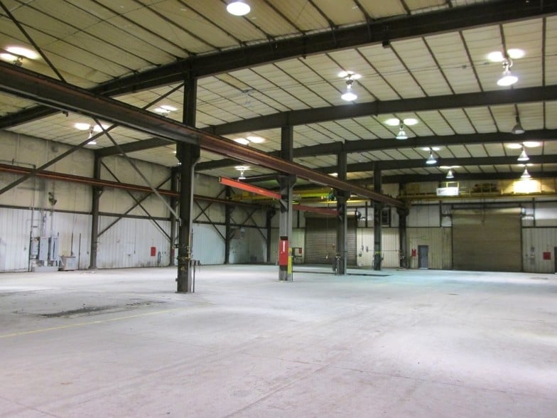 More Photos Of 5513 Highway 348, Delta Warehouse For Sale