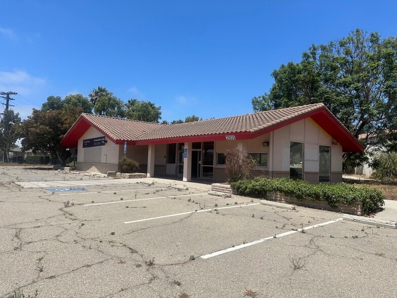 More Photos Of 2805 Vineyard Ave, Oxnard Freestanding For Lease