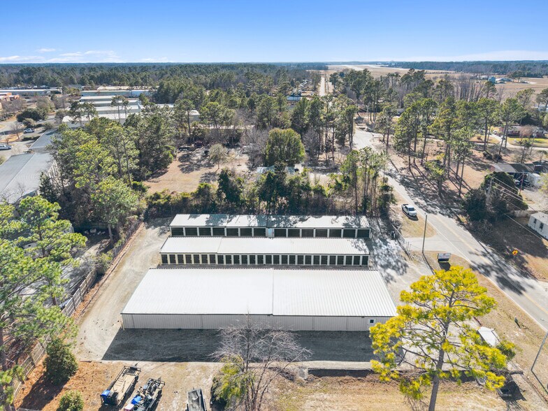 More Photos Of 2016 Farley Rd, Wilmington Self Storage For Sale