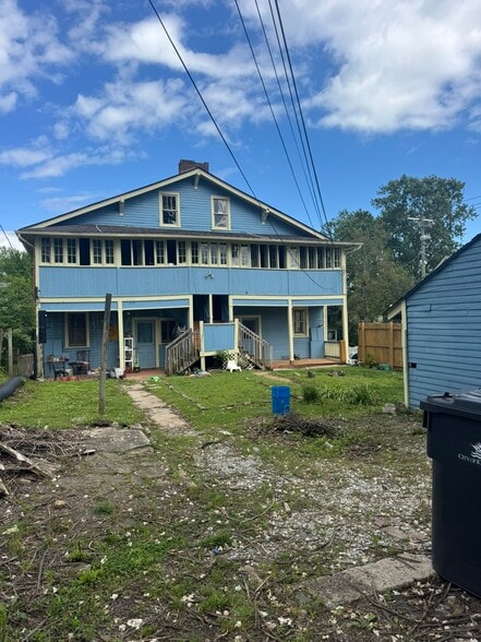 More Photos Of 903 Luttrell St, Knoxville Apartments For Sale