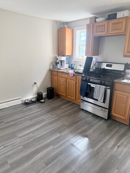 More Photos Of 49 Trenton St, Providence Apartments For Sale