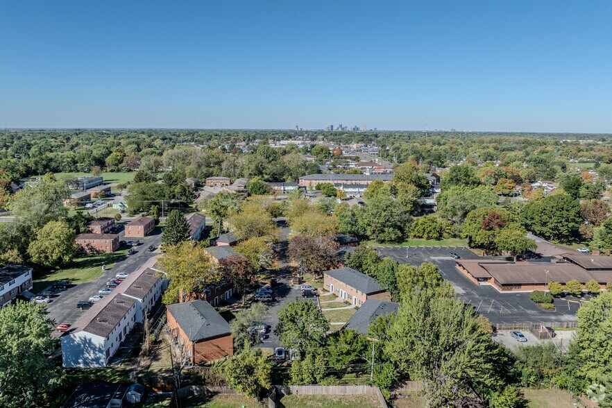 More Photos Of 1462 Elaine Rd, Columbus Apartments For Sale