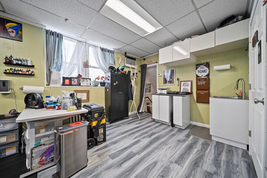 More Photos Of , Concord Unknown For Sale